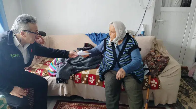 Merzifon’da Yürek Isıtan Bağış