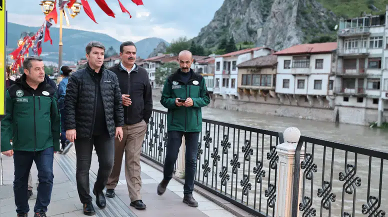 Vali Önder Bakan Sahada İnceleme Yaptı