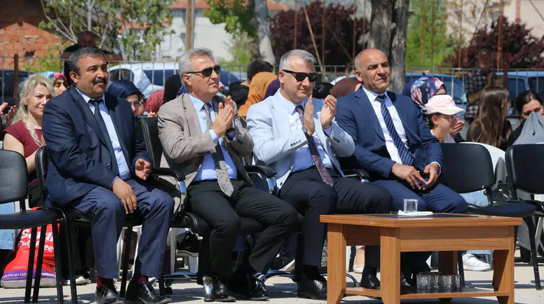 Amasya’da “Maarifin Kalbinde Çocuk Şenliği” Coşkusu