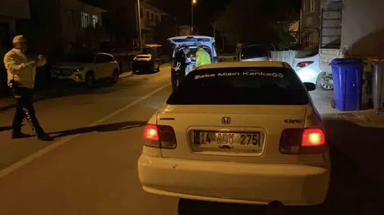 Polisi Görünce Aracını Bırakıp Kaçtı: Cezadan Kurtulamadı