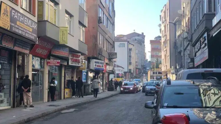 Kavga Kanlı Bitti: 2 Kişi Yaralandı