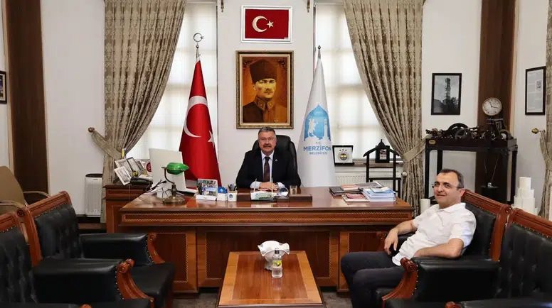 Belediye’de Sıcak Sohbet