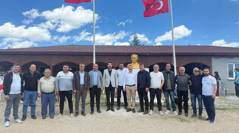 Keleş Eymir Köyü’nde Vatandaşlarla Buluştu