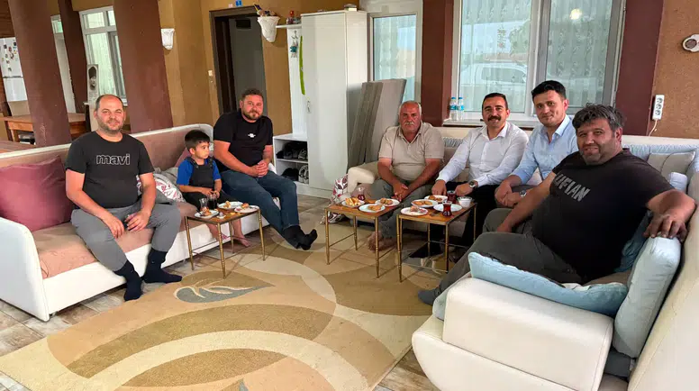Hayır Duası İçin Kapısını Çaldı, Gönülleri Fethetti