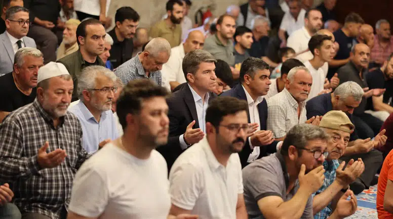 Amasya'da Şehitler İçin Mevlid Programı Düzenlendi