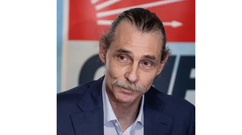 Beşikçioğlu’ndan YENİ Parti’ye Rest!