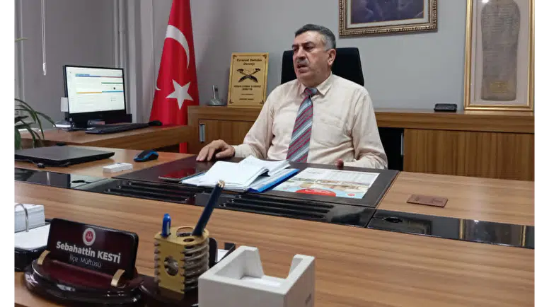 Müftü Sebahattin Kesti Merzifon’a Veda Etti!