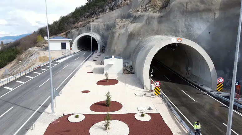 Kırkdilim Tünelleri Trafiğe Kapatıldı!