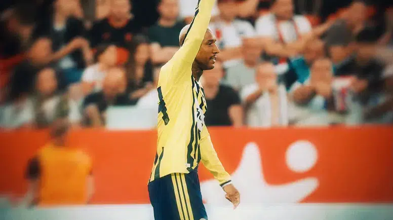 Fenerbahçe Şampiyonlar Ligi'nde Tur Atladı