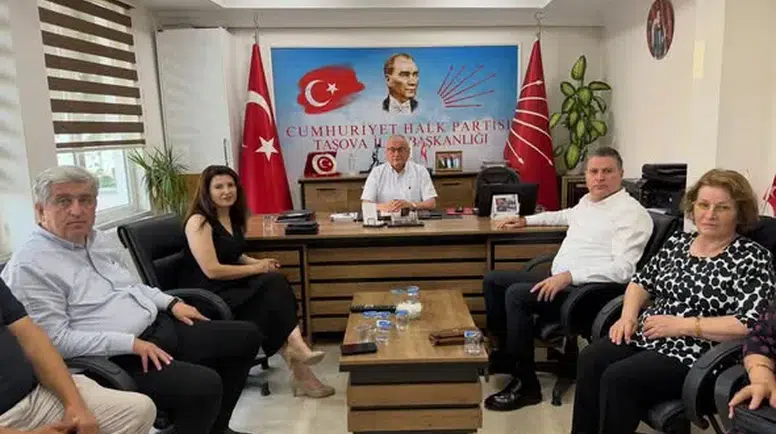 CHP Taşova'da Kenetlendi
