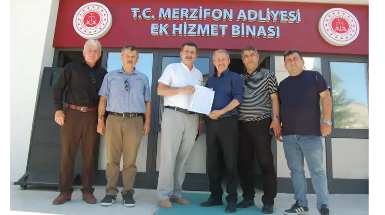 MHP Merzifon'da Yeni Dönem Resmen Başladı! Başkan Cüneyt Yamak Mazbatasını Aldı