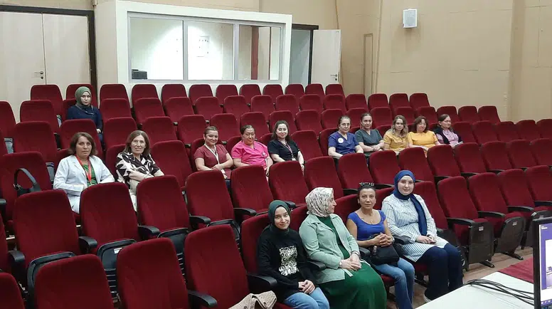 Amasya Sağlık Ekipleri 4. Bebek Dostu Sempozyumu’nda!