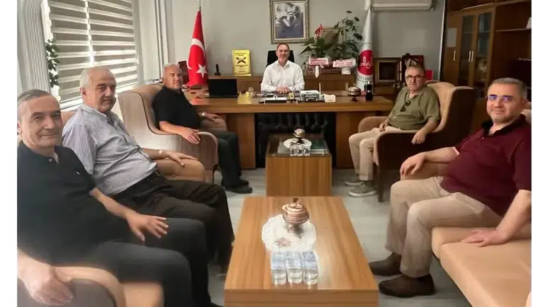 Faruk Kaplan ve Esnaflardan Müftülüğe Ziyaret