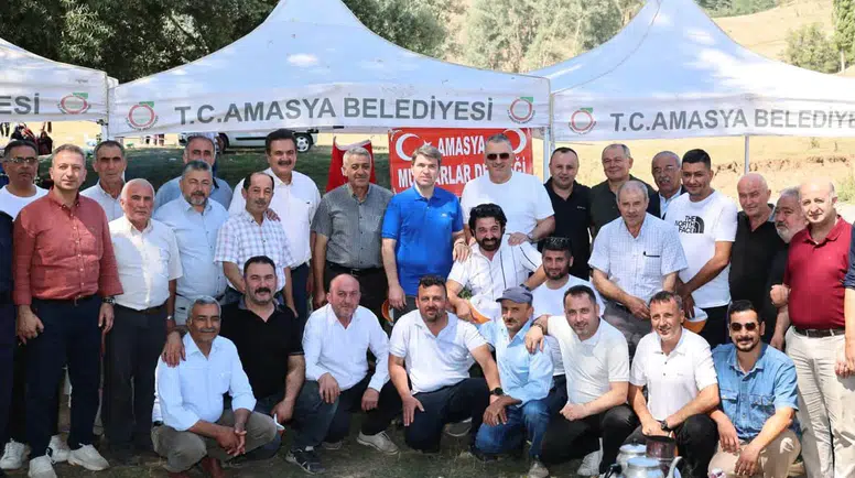 Amasya’da Muhtarlar Akdağ’da Buluştu