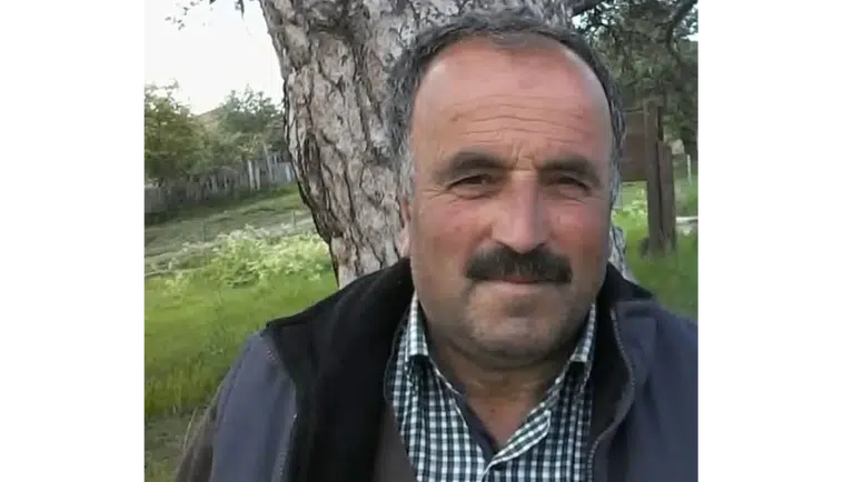 Üzerine Ağaç Devrilen Vatandaş Hayatını Kaybetti