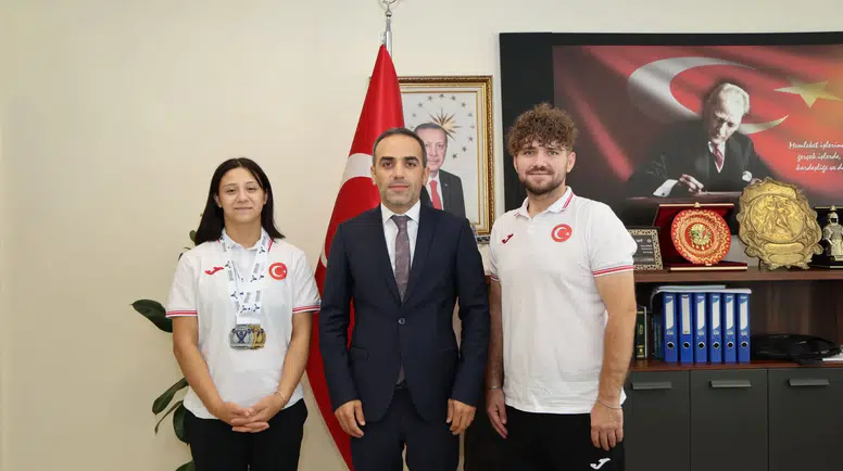 2 Altın, 1 Gümüşle Amasya’nın Gururu Oldu