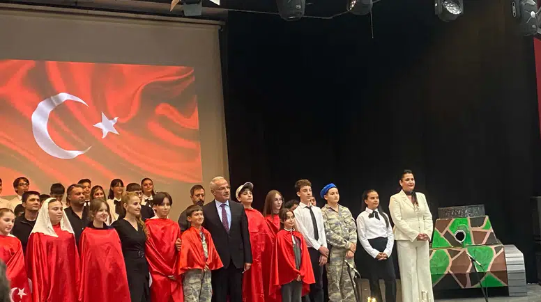 Merzifon’da Milli Birlik Sahneye Taşındı!