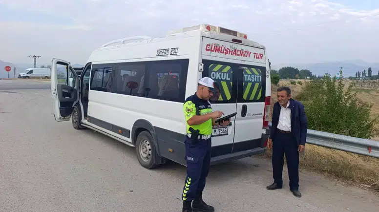 Gümüşhacıköy’de Okul Servislerine Sıkı Denetim