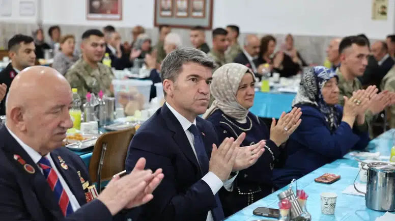 Amasya’da Vefa Sofrası Kuruldu