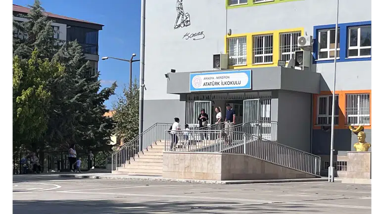 Merzifon’da Minikler İçin İlk Zil Çaldı!