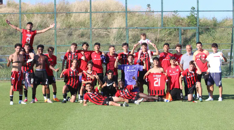 Arca Çorum FK U19’dan Samsun’da İlk Zafer: Ozan Dikmen’den Duble!
