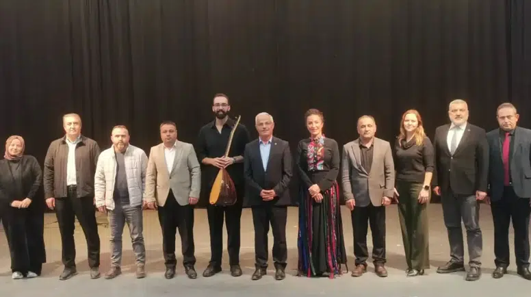 Merzifon’da Milli Değerler Tiyatro Sahnesinde
