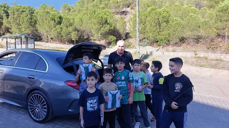 Amasyaspor’dan Minik Taraftarlara Yeşil-Beyaz Sürpriz!