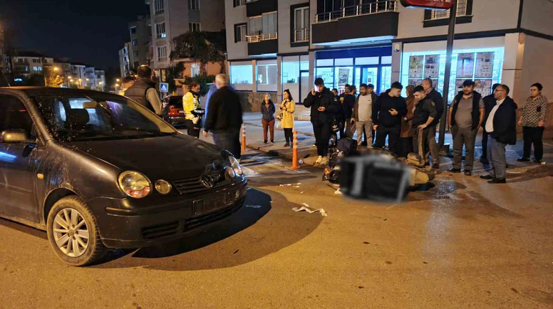Otomobil ile Motosiklet Çarpıştı: 1 Yaralı