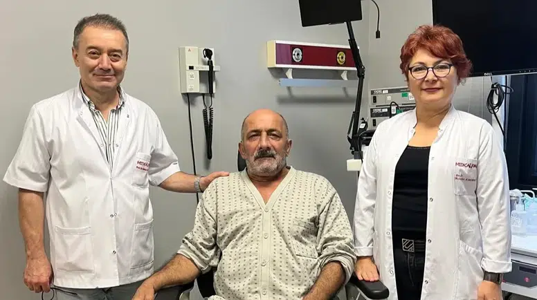 61 Yaşındaki Hastanın Dilindeki Tümör 6 Saatlik Ameliyatla Çıkarıldı