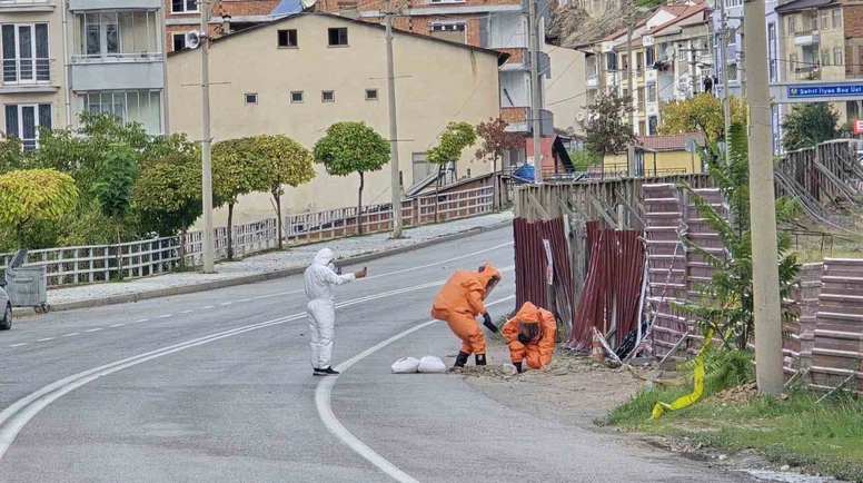 Gaz Paniği! Polislerden Camları Kapatın Uyarısı