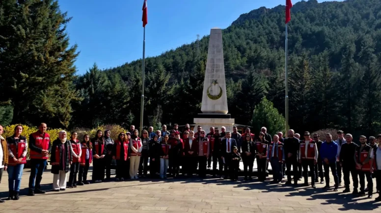 Amasya'da Şehitliklerde Büyük Temizlik Hareketi