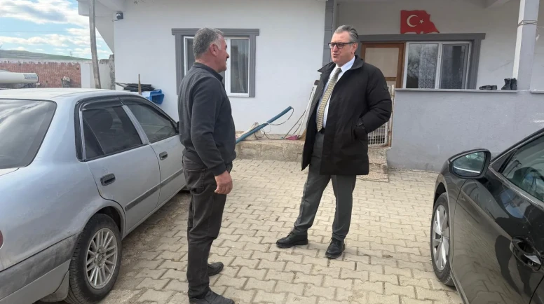 Vekil Çilez Acılı Muhtarın Yanında