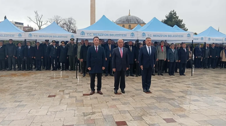 Merzifon’da 23 Nisan Coşkusu Çelenk Töreniyle Başladı