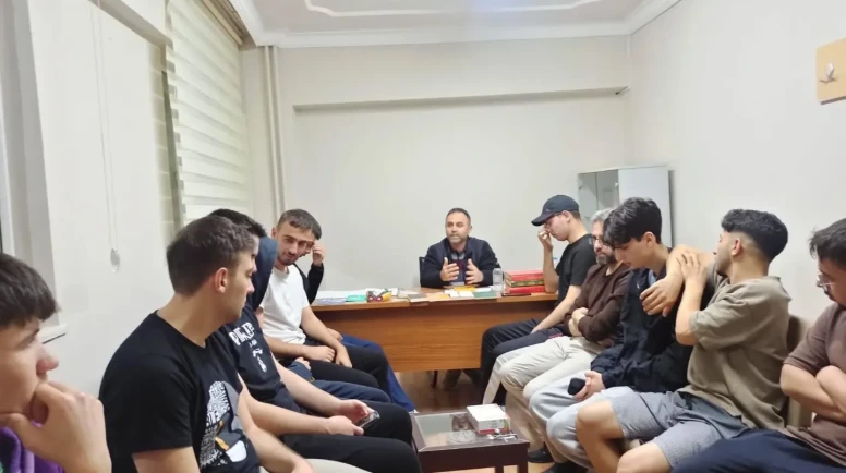 Merzifon’da Gençlere Moral Buluşması!