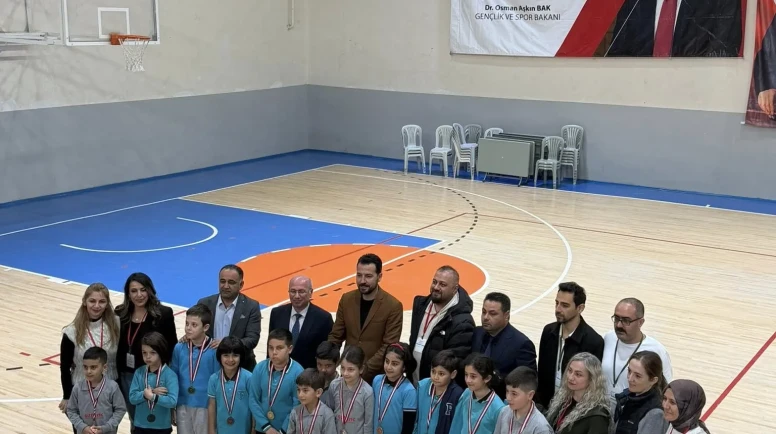 Keleş Üçüncülükle Döndü