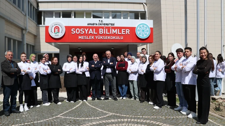 Amasya’da Rektör Mutfağa Girdi!