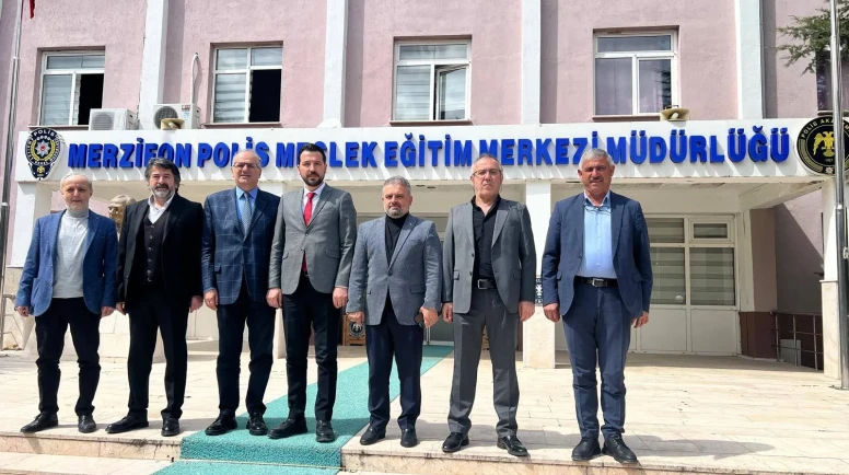 AK Parti Merzifon Teşkilatı’ndan Polis Haftası’nda Anlamlı Ziyaret
