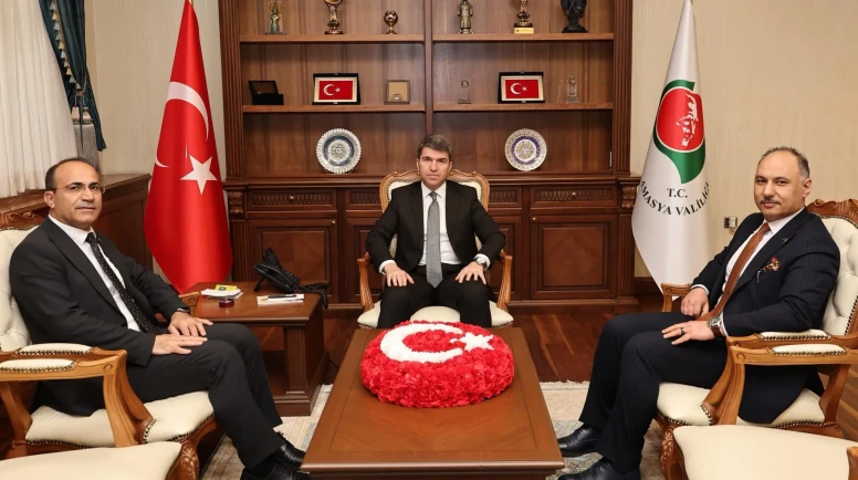 Amasya Valisi Bakan Turhal Kaymakamı Tepeli’yi Ağırladı