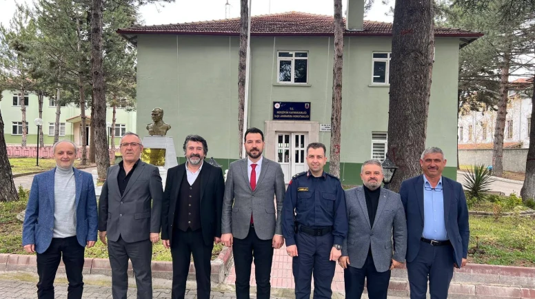 AK Parti’den Merzifon’da Yoğun Mesai