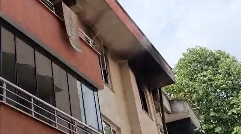 3 Katlı Binada Korkutan Yangın