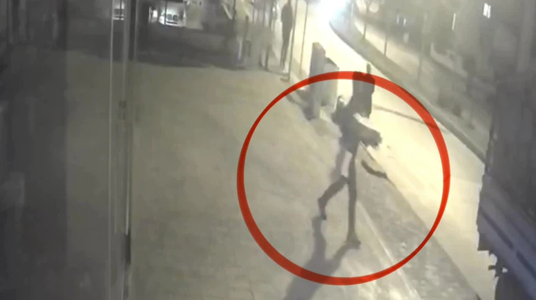 İlginç hırsızlık: “Getir şikayet etmeyeyim” dedi, polis yakaladı