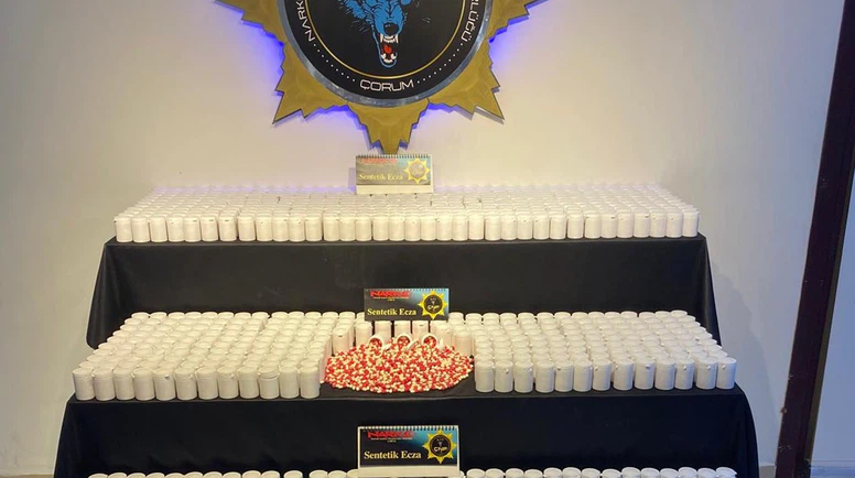 Çorum’da 55 bin sentetik ecza hapı ele geçirildi: 3 gözaltı