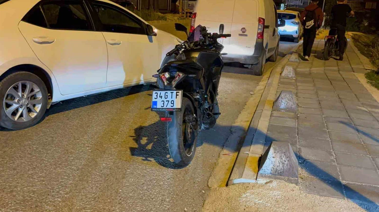İki Motosiklet Çarpıştı: 3 Kişi Yaralandı