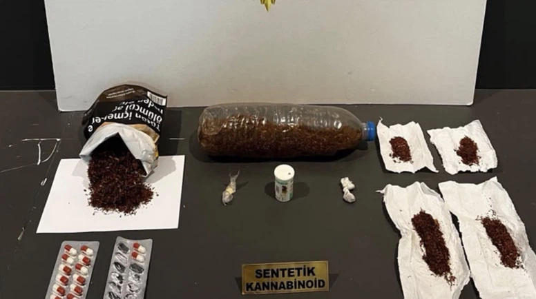 Narkotik Ekipleri Düğmeye Bastı: 8 Şüpheli!