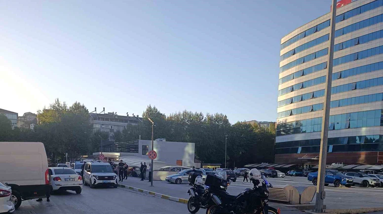 Belediye'de Silahlı Olay: Havaya Ateş Açtı
