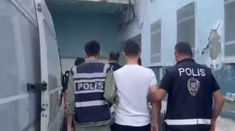 18 Adrese Şafak Operasyonu!
