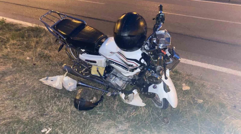 Otomobil motosikletle çarpıştı: 1 yaralı
