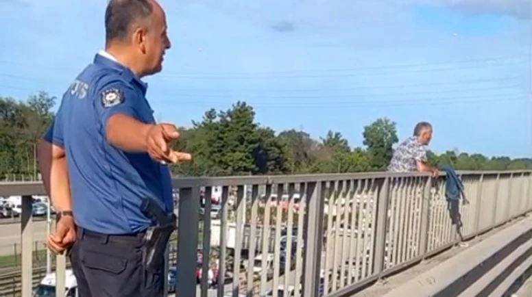 İntihara kalkışan şahsı polis ikna etti