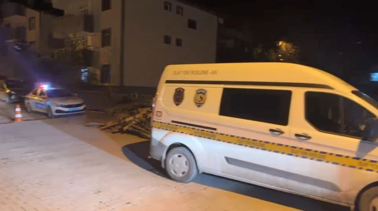 Merdivenden düşen şahıs hayatını kaybetti