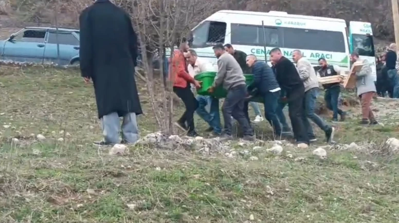 Kocası toprağa kendisi de hapse girdi